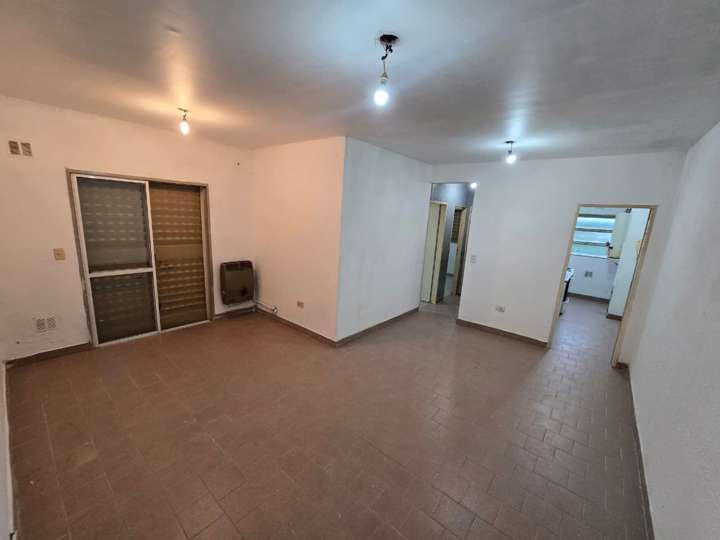 Departamento en alquiler en Ramón Santamarina, 1139, El Jagüel