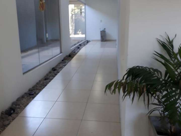 Departamento en venta en 618 - Avenida Bartolomé Mitre, 4903, Buenos Aires