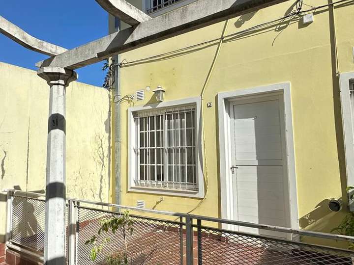 Departamento en alquiler en Defensa, 1070, Aldo Bonzi