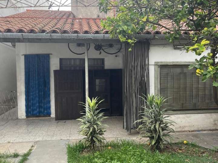 Edificio en venta en Urquiza, 1399, Buenos Aires