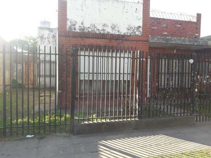 Casa en venta en Jorge de Kay, 1543, Buenos Aires