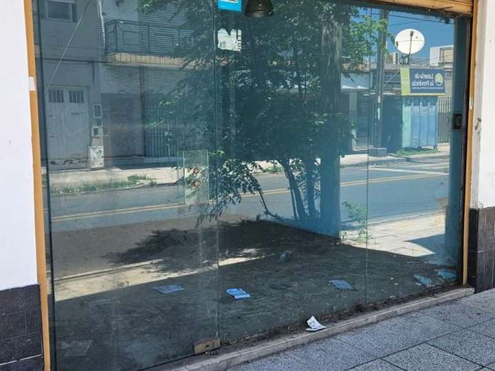 Comercial / Tienda en alquiler en Capitán Claudio Rosales, 762, El Palomar
