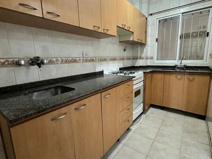 Departamento en venta en Avenida Intendente Esteban Crovara, 1765, La Tablada