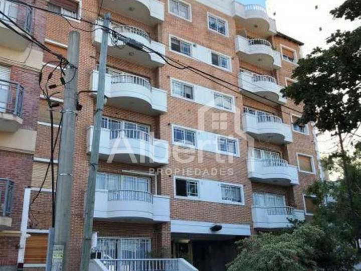 Departamento en venta en Alvear, 144, Buenos Aires