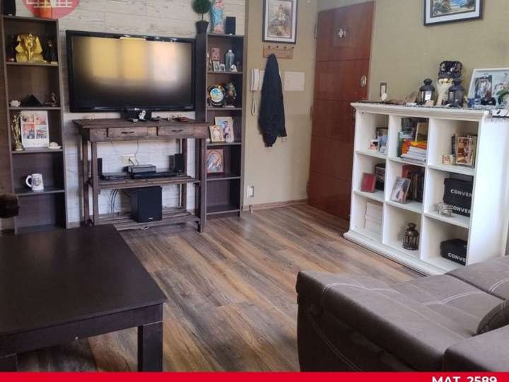 Departamento en venta en Avenida Presidente Perón (M) - Avenida Gaona (LM), 99, Villa Sarmiento