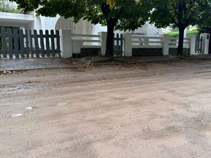 Casa en venta en Diógenes Moyano, Villa del Totoral