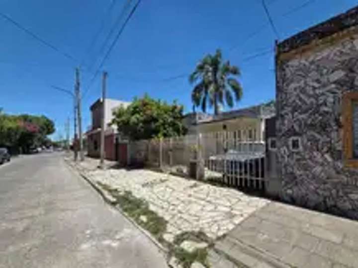 Casa en venta en Concejal Miguel Ramella, 375, Buenos Aires