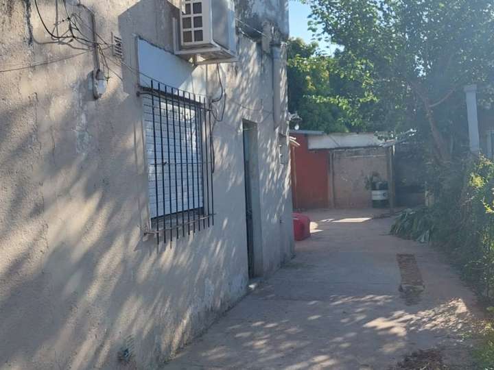 Casa en venta en Pedro Ballester, Garín