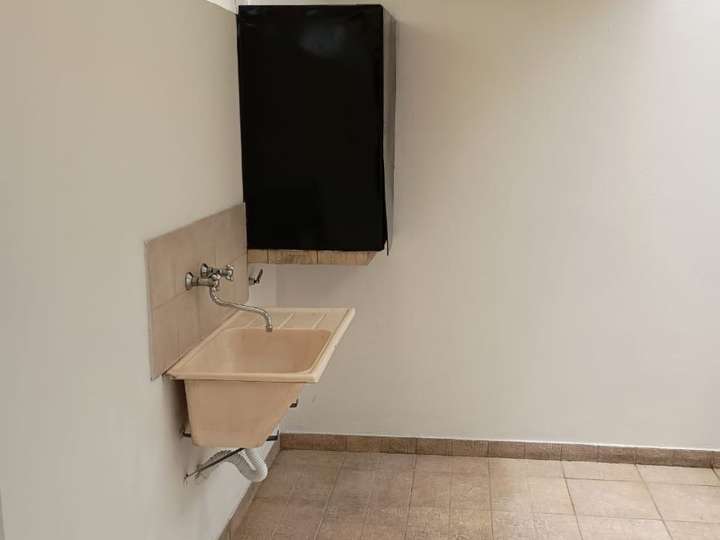 Edificio en alquiler en Donato Álvarez, 548, Buenos Aires