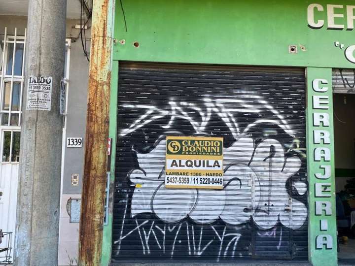 Comercial / Tienda en alquiler en Metrobús Oeste, Villa Sarmiento