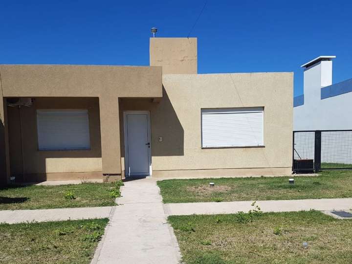 Casa en venta en Sarmiento, Municipio de Las Varillas