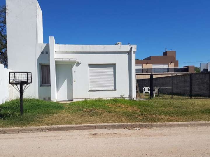 Casa en alquiler en Vélez Sarsfield, 101, Municipio de Las Varillas