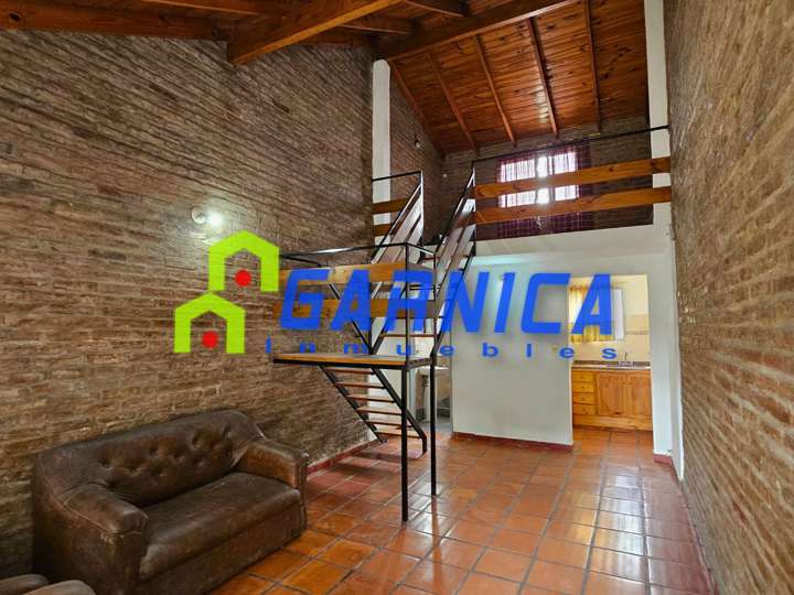 Edificio en alquiler en Aguaribay, Buenos Aires