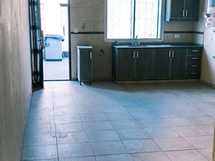 Departamento en alquiler en Defensa, 549, La Tablada