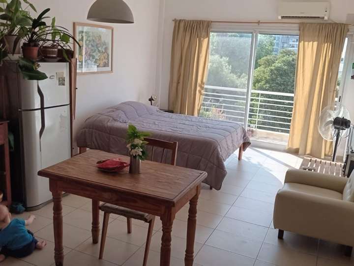 Departamento en alquiler en 821 - San Lorenzo, 1917, Martín Coronado