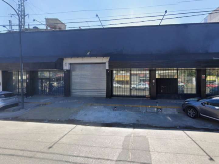 Comercial / Tienda en venta en Avenida Intendente Esteban Crovara, La Tablada
