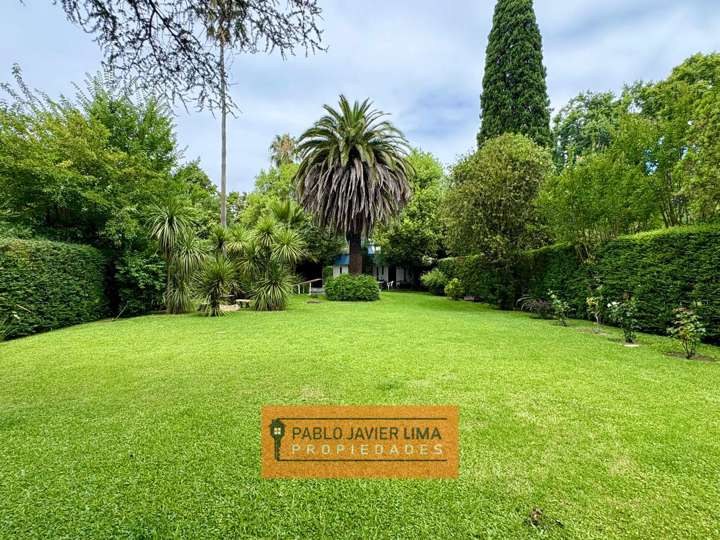 Casa adosada en venta en Magallanes, Buenos Aires