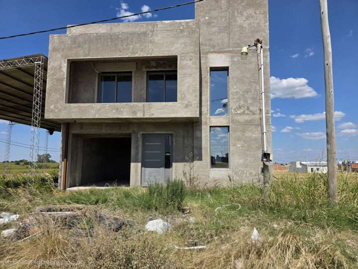 Casa en venta en U.O. Bizotto, 127, Rosario del Tala