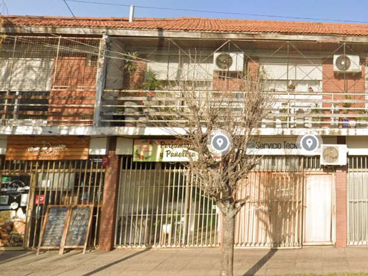Comercial / Tienda en alquiler en Rivera Indarte, 679, Villa Luzuriaga