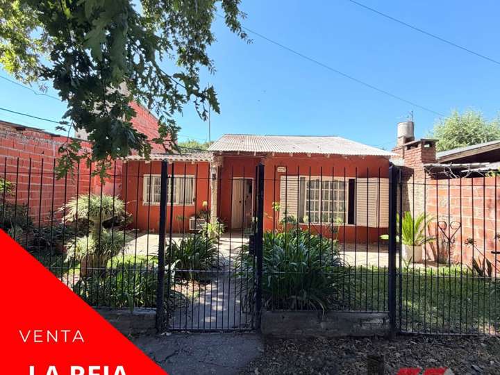 Casa en venta en Jacinto Mosén Verdaguer, La Reja