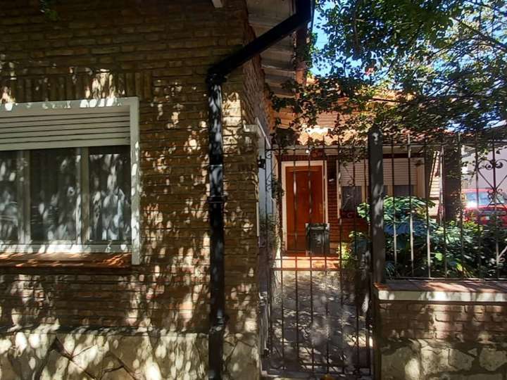 Casa en venta en Chacabuco, 205, Haedo