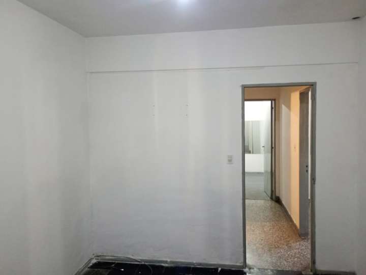 Edificio en alquiler en 70 - Parodi, 4628, Buenos Aires