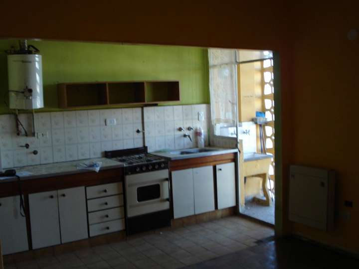 Departamento en alquiler en Avenida Presidente Juan Domingo Perón, Buenos Aires