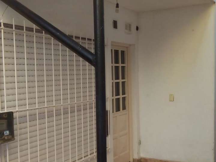 Departamento en alquiler en Chacabuco, 437, Marcos Paz