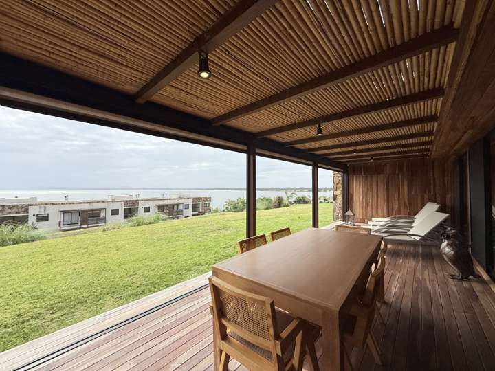 Apartamento en venta en Punta Ballena