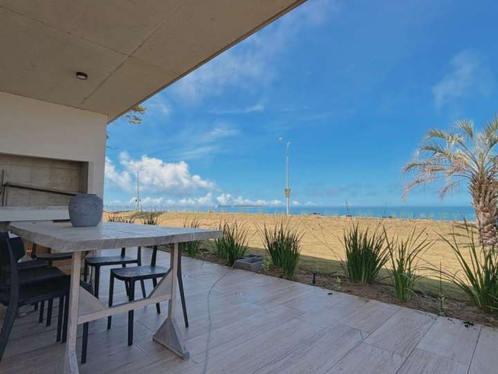 Apartamento en venta en Rambla Doctor Claudio Williman, Maldonado