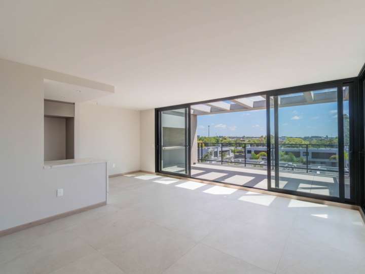 Apartamento en alquiler en Carrasco, Montevideo