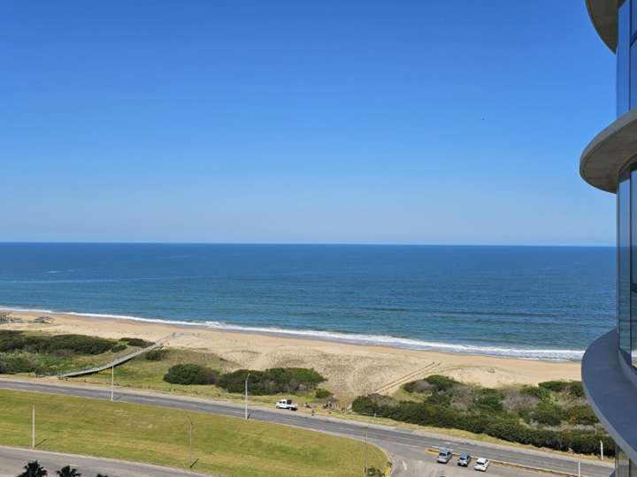 Apartamento en venta en Rambla Lorenzo Batlle Pacheco, Maldonado