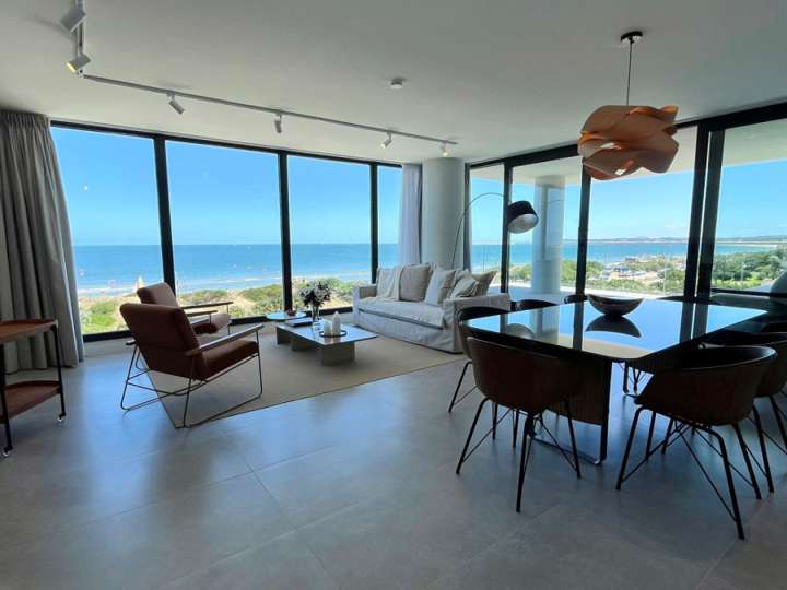 Apartamento en venta en Rambla Doctor Claudio Williman, Maldonado