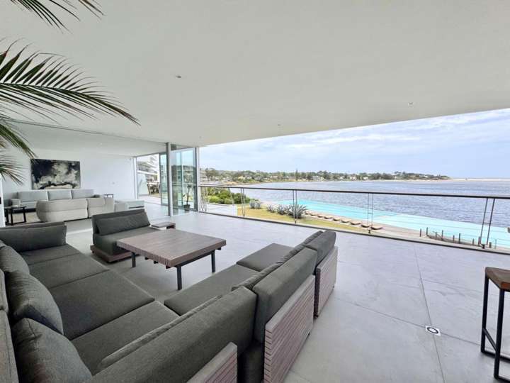 Apartamento en venta en Avenida Eduardo Víctor Haedo, El Tesoro