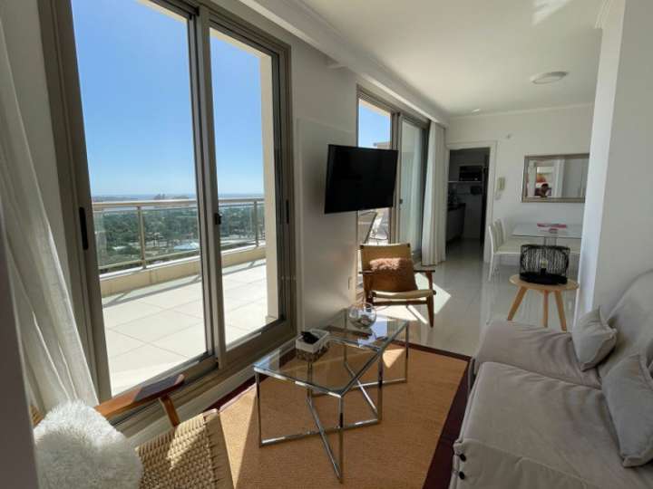 Apartamento en venta en Avenida Orlando Pedragosa Sierra, Maldonado