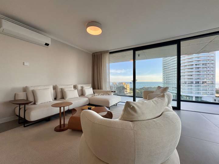 Apartamento en venta en Rambla Doctor Claudio Williman, Maldonado