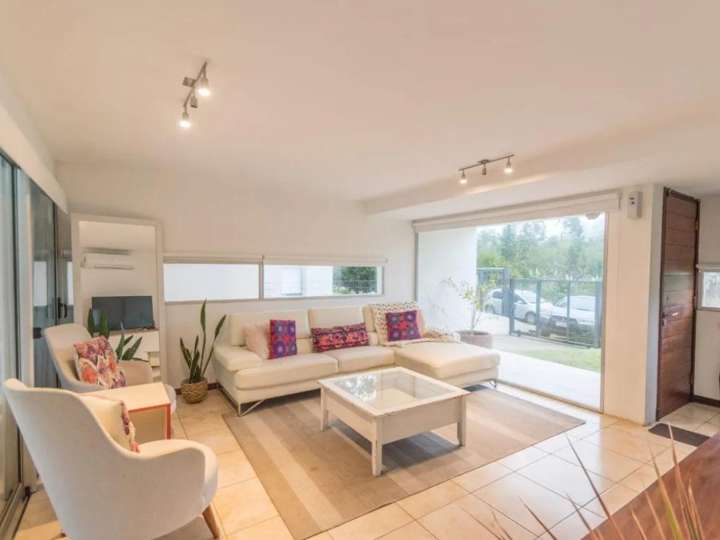 Casa en venta en Federico García Lorca, Maldonado
