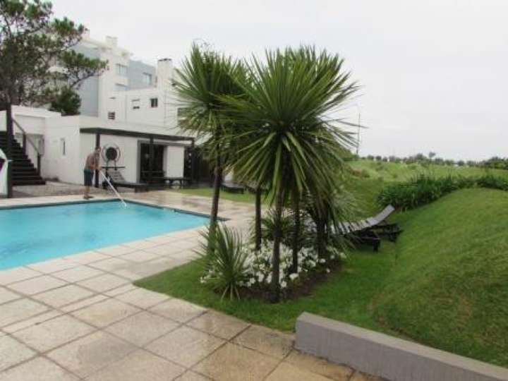Apartamento en venta en Pinares, Maldonado