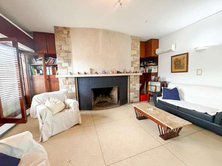 Casa en venta en Avenida Doctor Jacinto Alvariza, Maldonado