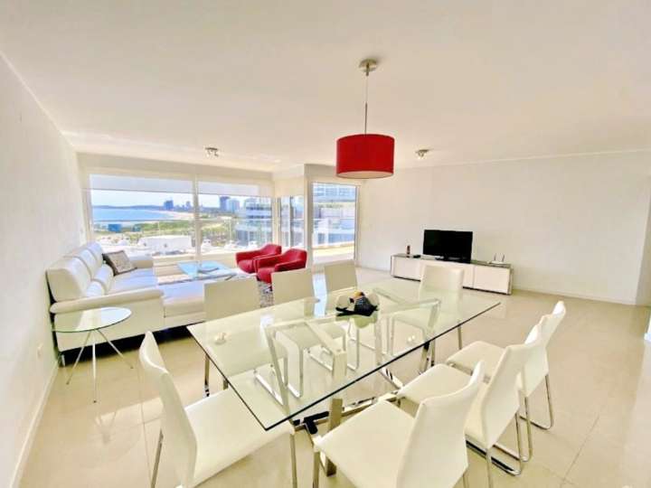 Apartamento en venta en Avenida Chiverta, Maldonado