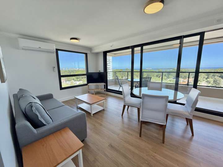 Apartamento en alquiler en Avenida Franklin Delano Roosevelt, Maldonado