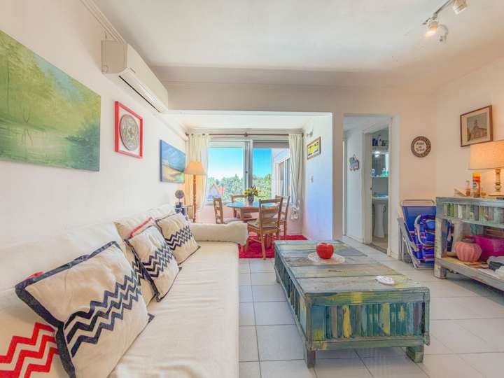 Apartamento en venta en Pinares, Maldonado