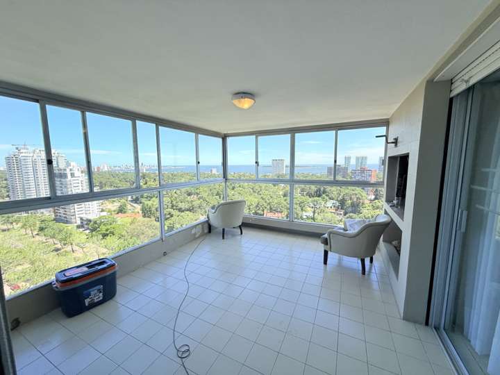 Apartamento en venta en Avenida Franklin Delano Roosevelt, Maldonado