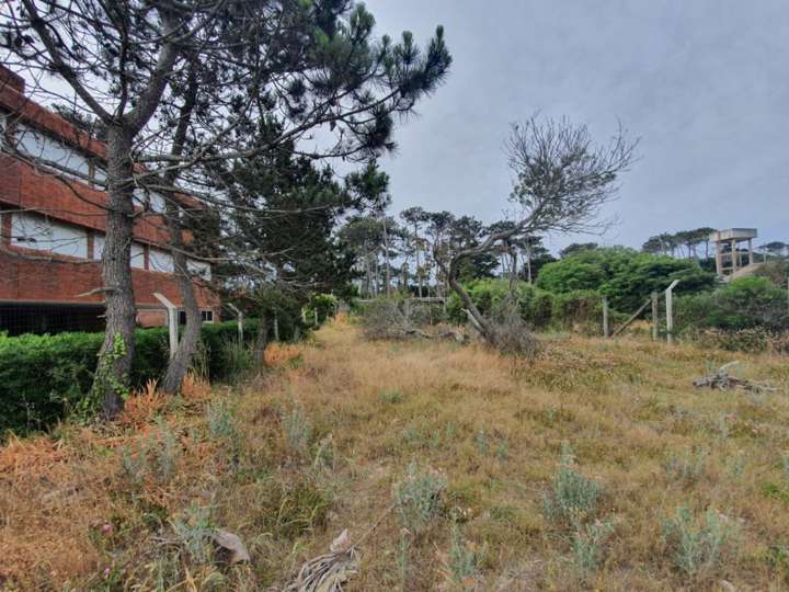 Terreno en venta en Avenida Mar del Plata, Maldonado
