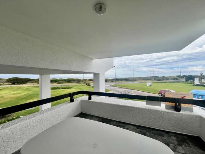 Apartamento en venta en Rambla Lorenzo Batlle Pacheco, Maldonado