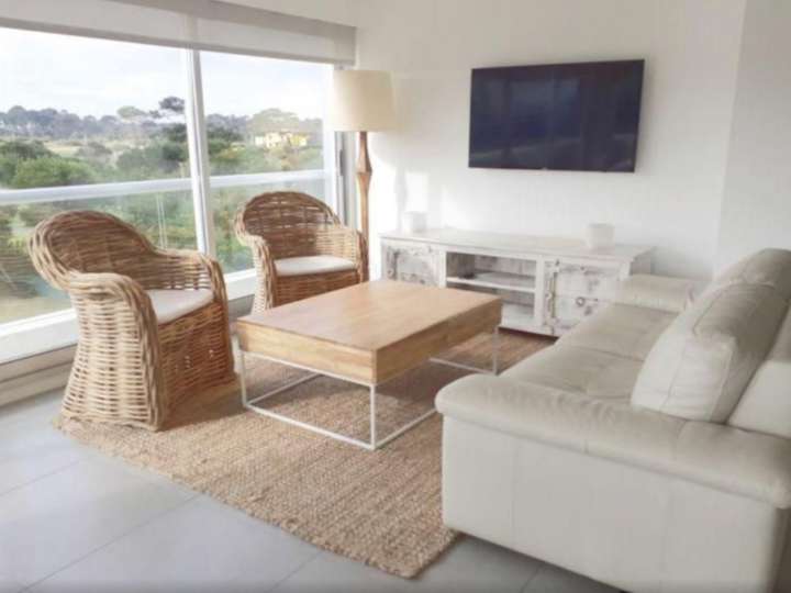 Apartamento en venta en Rambla Lorenzo Batlle Pacheco, Maldonado