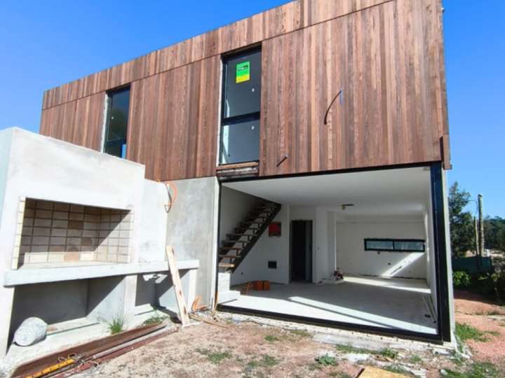 Casa en venta en Rambla Doctor Claudio Williman, Maldonado