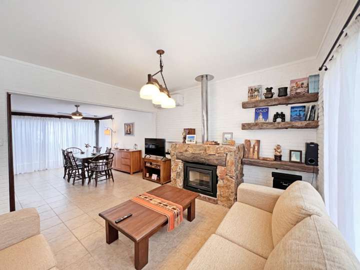 Casa en alquiler en San Rafael, Maldonado