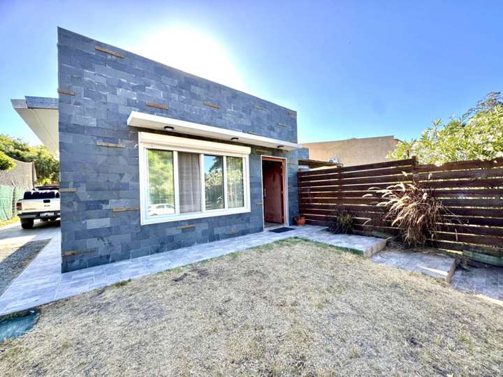 Casa en venta en Pinares, Maldonado