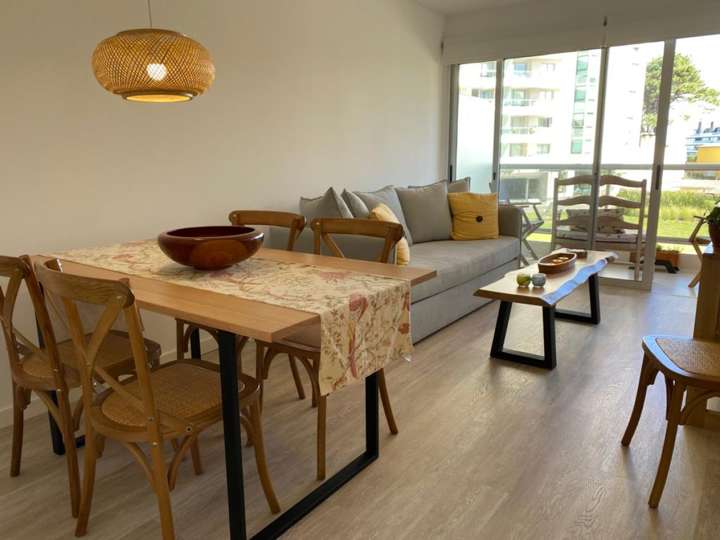 Apartamento en venta en Biarritz, Maldonado